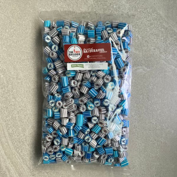 1kg bulk bag of Groom and Groom same-sex wedding candy